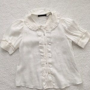 White linen puffed sleeve blouse